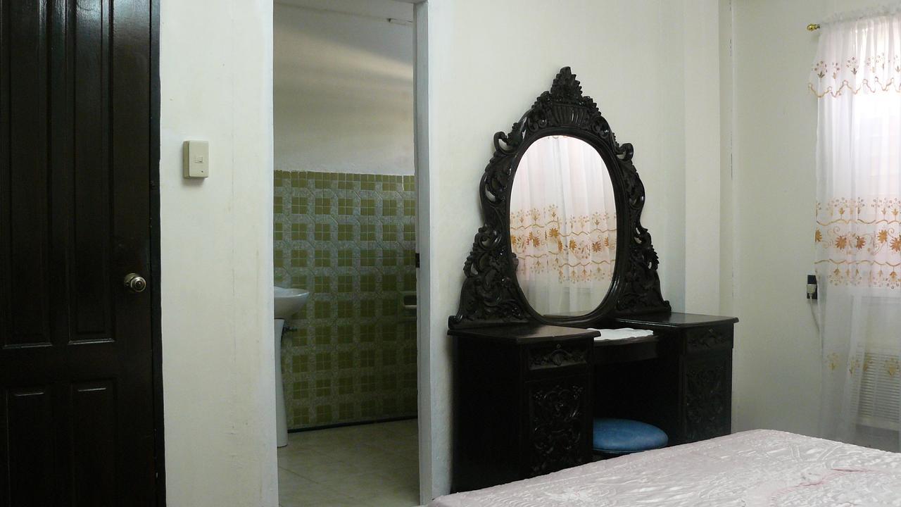 Third & Sean'S Place Legazpi Luaran gambar